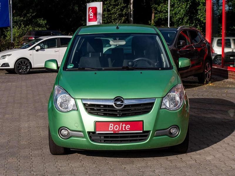 Gebraucht Opel Agila 65 PS (47 kW) 2009 Grün Kleinwagen
