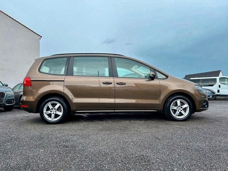 Gebraucht Seat Alhambra Style 150 PS (110 kW) 2011 Gold Van / Kleinbus