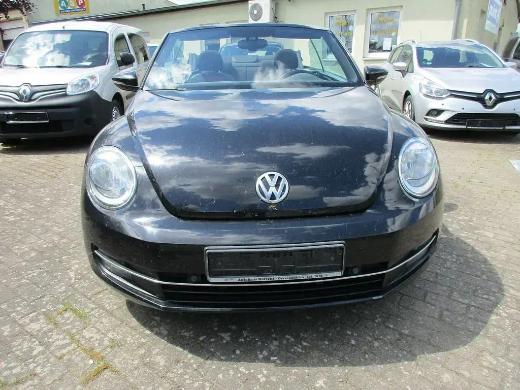 Gebraucht VW Beetle Cabriolet Design 105 PS (77 kW) 2013 Schwarz Cabrio