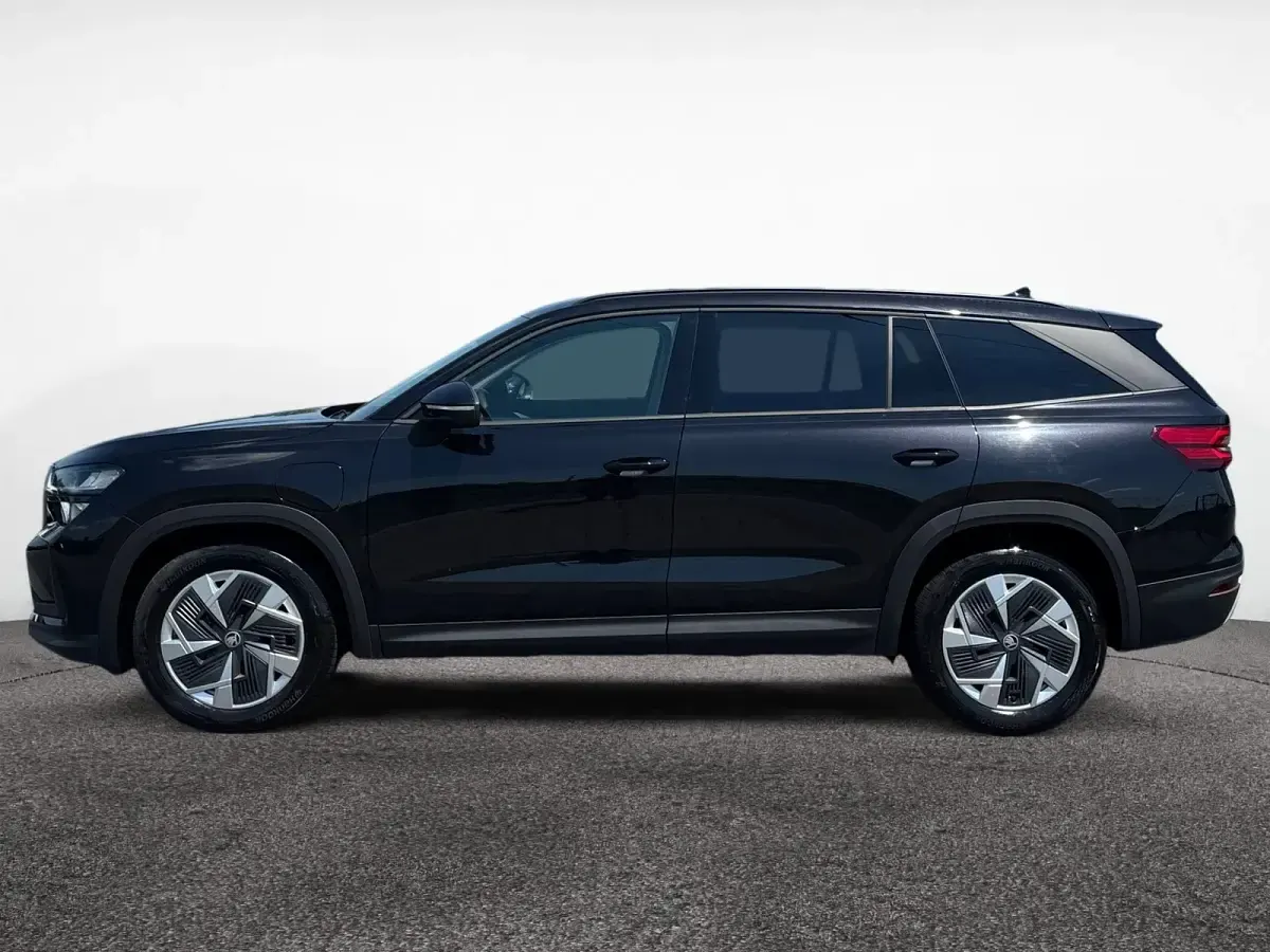 Gebraucht Skoda Kodiaq Selection 204 PS (150 kW) 2025 Schwarzmagic perleffekt SUV