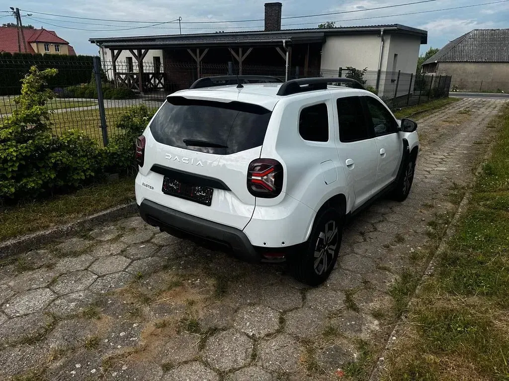 Gebraucht Dacia Duster Journey 101 PS (74 kW) 2022 Weiß SUV