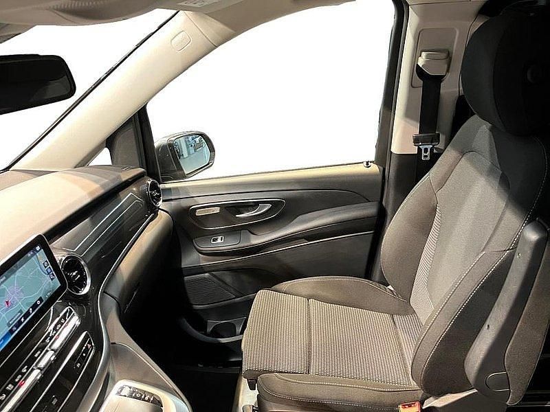 Gebraucht Mercedes V250 190 PS (139 kW) 2022 Selenitgrau metallic Van / Kleinbus