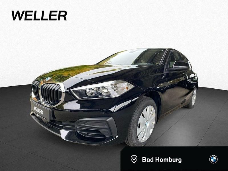 Schwarz (schwarz) Gebraucht 2023 BMW 116 Comfort Edition Kleinwagen | 20.790 € (Fairer Preis) - Bild 1/4