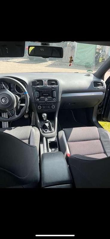 Schwarz Gebraucht 2010 VW Golf VI R Kleinwagen | 16.000 € - Bild 1/4