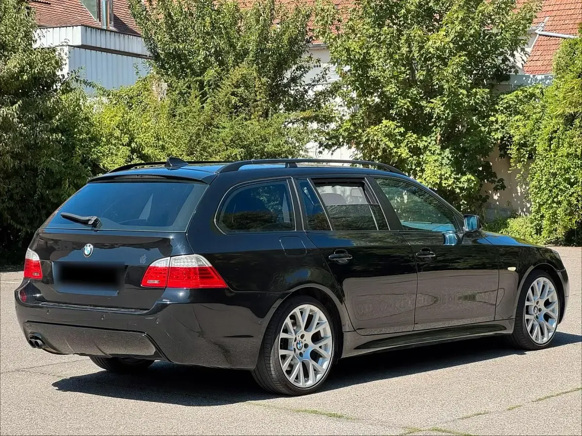 Gebraucht BMW 525 280 PS (205 kW) 2007 Schwarz Kombi