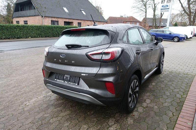 Gebraucht Ford Puma Titanium 125 PS (91 kW) 2022 Gold SUV