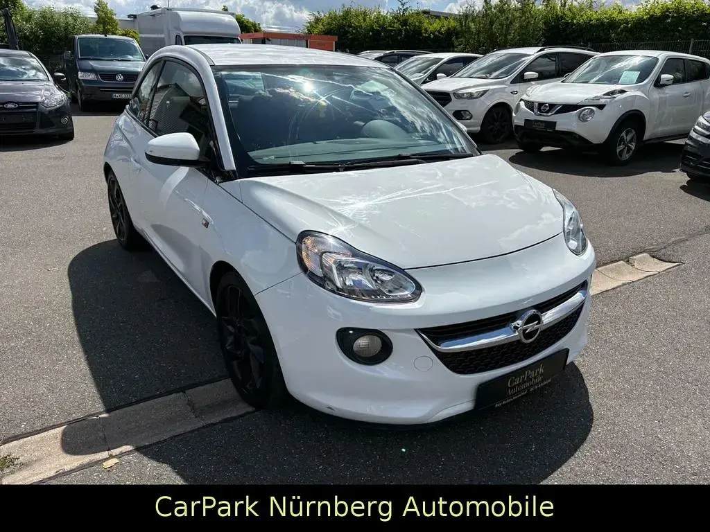 Gebraucht Opel Adam 69 PS (50 kW) 2013 Weiß Kleinwagen