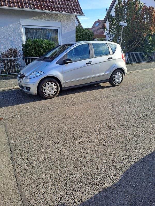 Silber Gebraucht 2007 Mercedes A160 Kleinwagen | 3.300 € (Guter Preis) - Bild 1/1