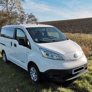 Gebraucht Nissan e-NV200 80 kW (109 PS) 2015 Weiß Van / Kleinbus