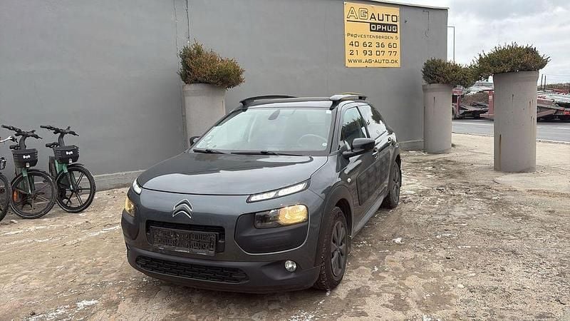 Grau Gebraucht 2014 Citroën C4 Cactus Feel Kleinwagen | 3.499 € (Teuer) - Bild 1/4