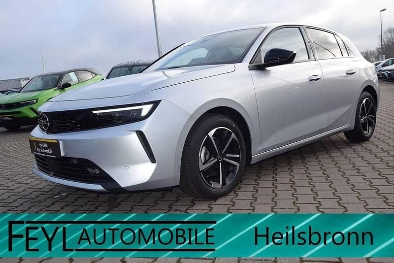 Neu Opel Astra Edition 110 PS (80 kW) 2025 Silber Limousine