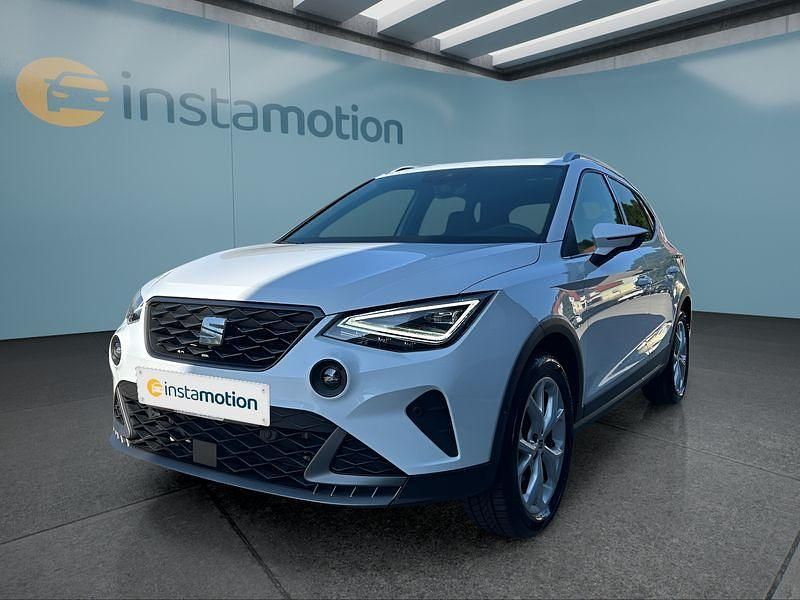 Weiß Gebraucht 2024 Seat Arona SUV | 25.399 € (Teuer) - Bild 1/4