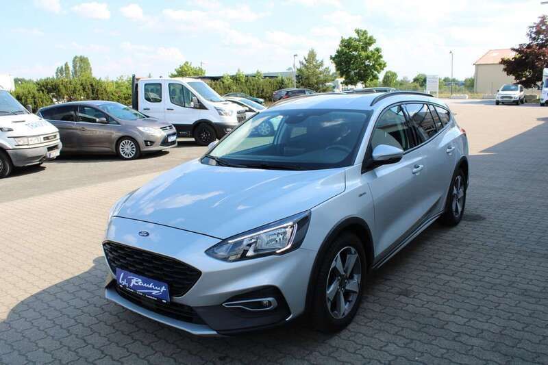 Polarsilber metallic Gebraucht 2019 Ford Focus Active Kombi | 19.150 € (Etwas zu teuer) - Bild 1/4