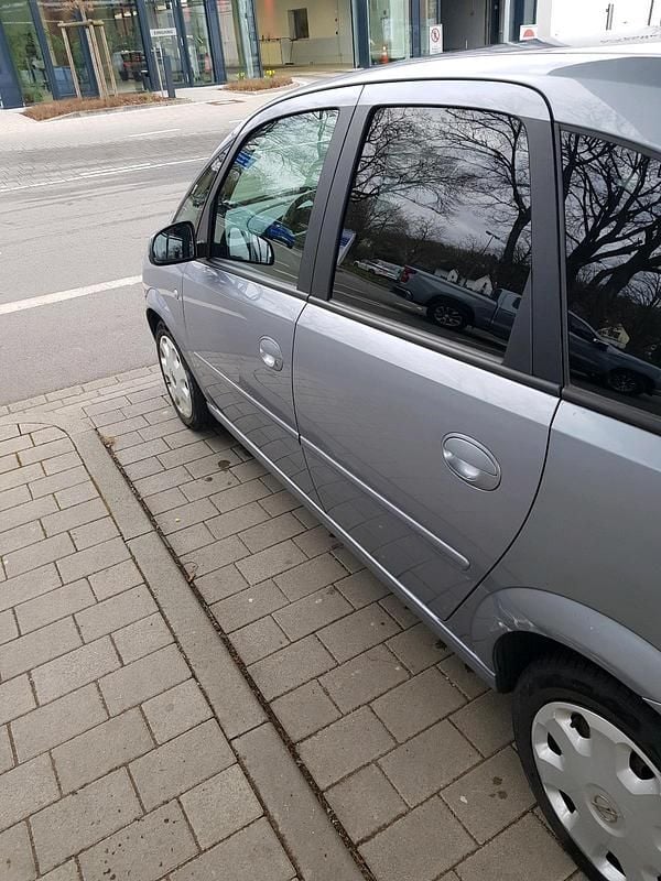 Gebraucht Opel Meriva 101 PS (74 kW) 2004 Grau Van / Kleinbus