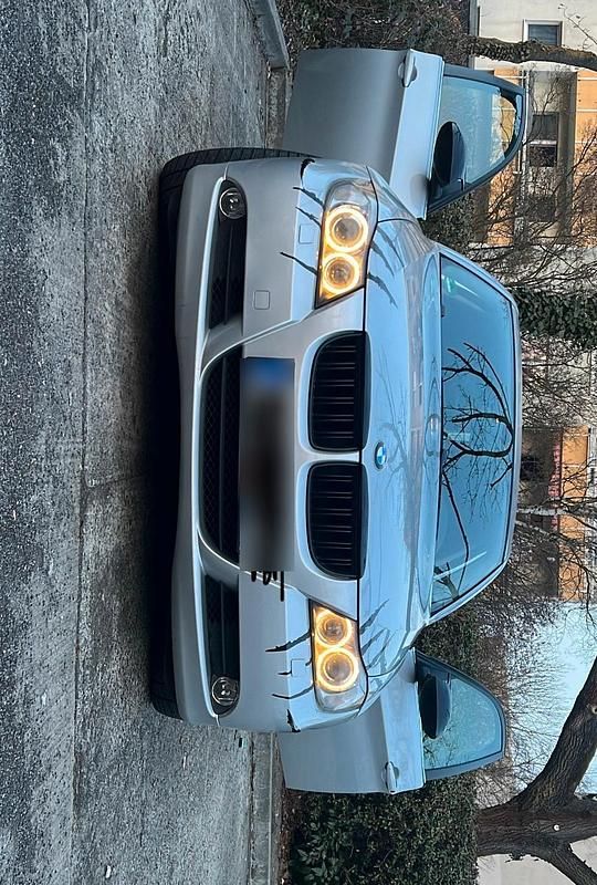 Gebraucht BMW 325 218 PS (160 kW) 2005 Grau Limousine