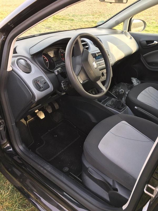 Gebraucht Seat Ibiza 105 PS (77 kW) 2015 Schwarz Kleinwagen