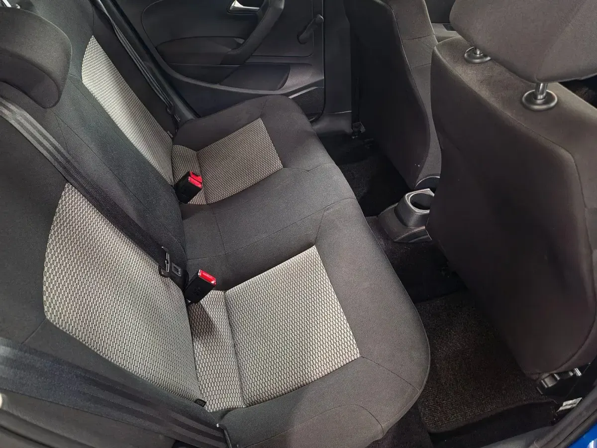 Gebraucht VW Polo Trendline 60 PS (44 kW) 2012 Blau Kleinwagen