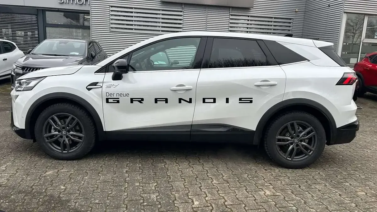 Gebraucht Mitsubishi Grandis Edition 158 PS (116 kW) 2026 Himalayaweiss (m) SUV