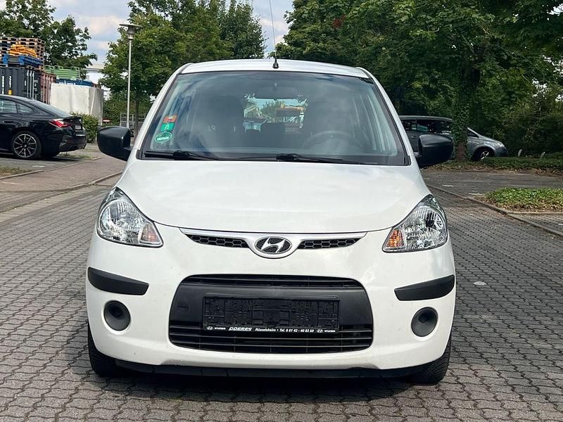 Weiß Gebraucht 2009 Hyundai i10 Classic Kleinwagen | 1.690 € (Fairer Preis) - Bild 1/4