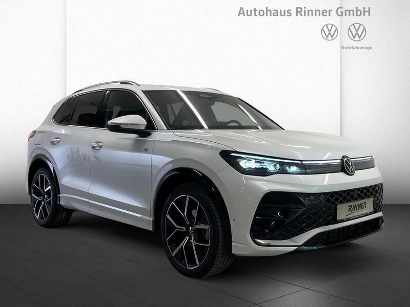 Oryxweiß perlmutteffekt Gebraucht 2024 VW Tiguan R-line SUV | 46.980 € (Teuer) - Bild 1/4