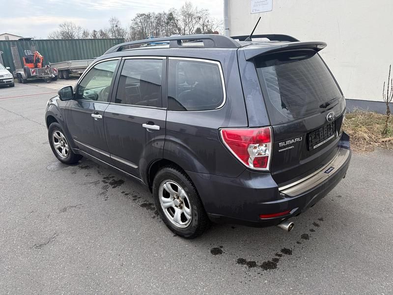 Gebraucht Subaru Forester 150 PS (110 kW) 2012 Schwarz SUV