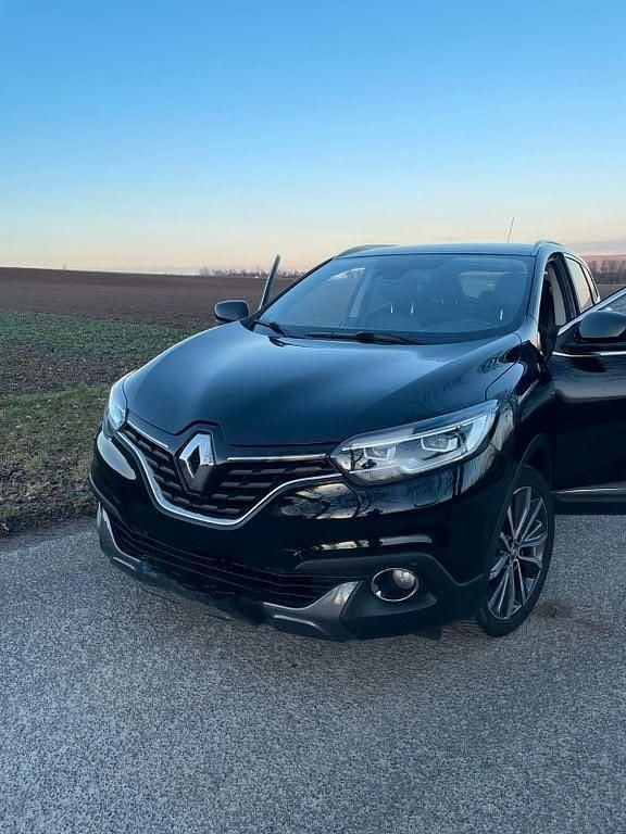 Schwarz Gebraucht 2019 Renault Kadjar Bose Edition SUV | 14.499 € (Guter Preis) - Bild 1/4