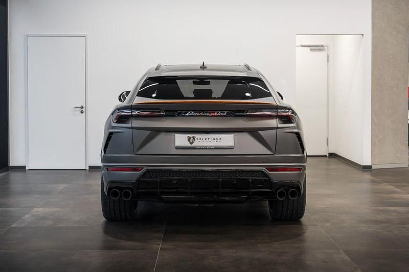 Gebraucht Lamborghini Urus 650 PS (478 kW) 2021 Grau SUV