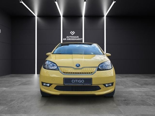 Gelb Gebraucht 2020 Skoda Citigo-e IV Style Kleinwagen | 12.990 € (Fairer Preis) - Bild 1/4
