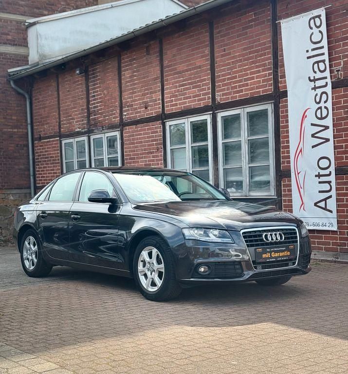 Gebraucht Audi A4 Attraction 160 PS (117 kW) 2008 Schwarz Limousine