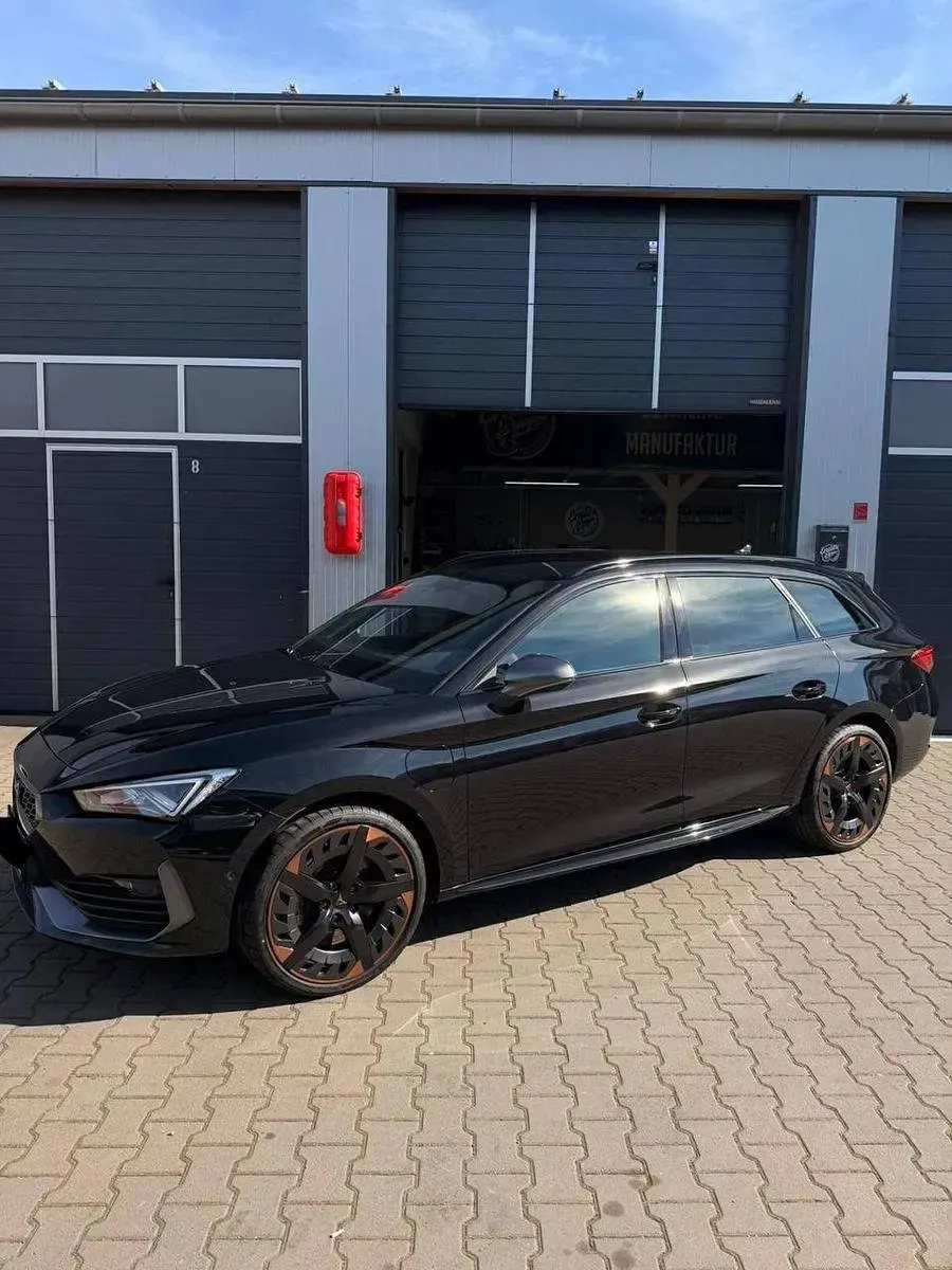 Usado Cupra Leon 245 HP (180 kW) 2020 Preto Carrinha