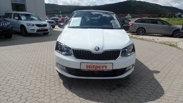 Gebraucht Skoda Fabia Ambition 90 PS (66 kW) 2015 Weiß Kleinwagen