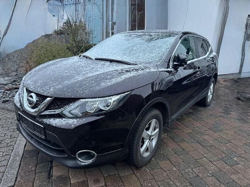 Gebraucht Nissan Qashqai 360º 163 PS (119 kW) 2015 Braun SUV