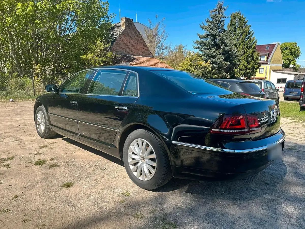 Gebraucht VW Phaeton 245 PS (180 kW) 2014 Limousine