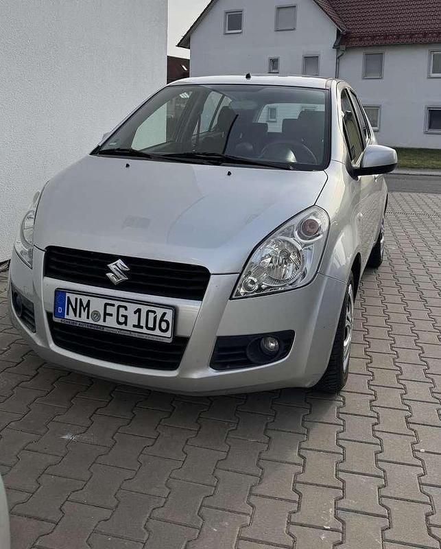 Gebraucht Suzuki Splash Comfort 86 PS (63 kW) 2010 Kleinwagen
