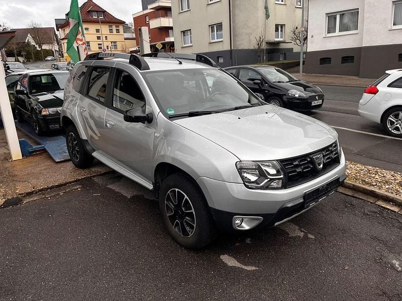 Gebraucht Dacia Duster Ambiance 114 PS (83 kW) 2017 Silber SUV