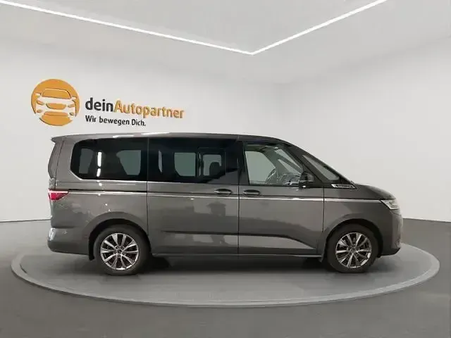 Gebraucht VW Multivan Style 150 PS (110 kW) 2024 Indiumgrau Van / Kleinbus