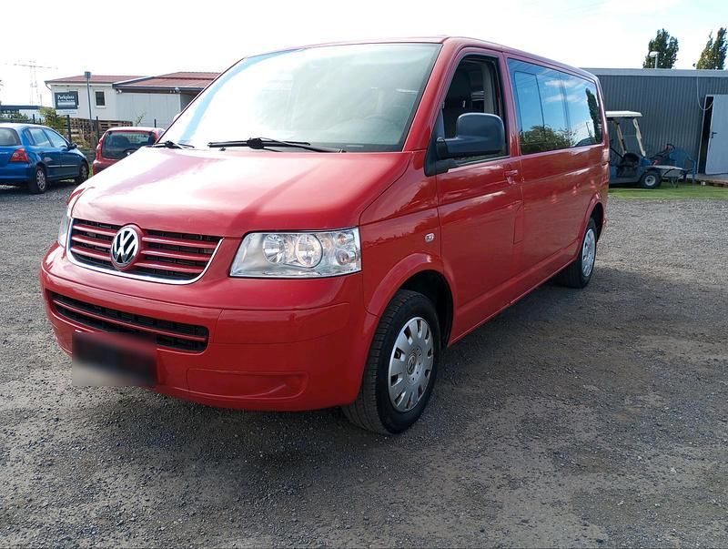 Gebraucht VW Transporter 131 PS (96 kW) 2008 Rot Van