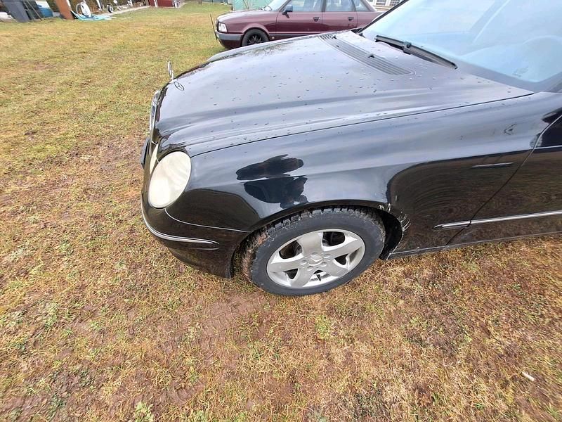 Gebraucht Mercedes E220 170 PS (125 kW) 2008 Schwarz Kombi