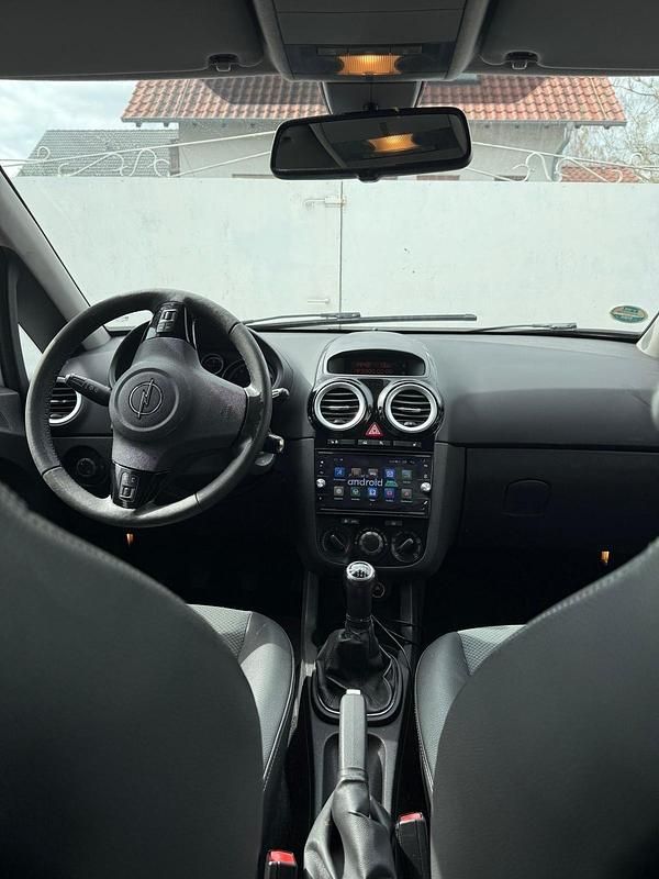 Gebraucht Opel Corsa OPC 90 PS (66 kW) 2009 Weiß Kleinwagen