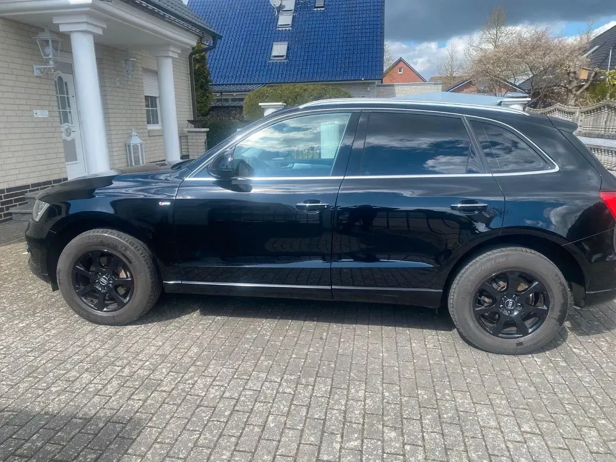 Gebraucht Audi Q5 163 PS (119 kW) 2015 Schwarz SUV