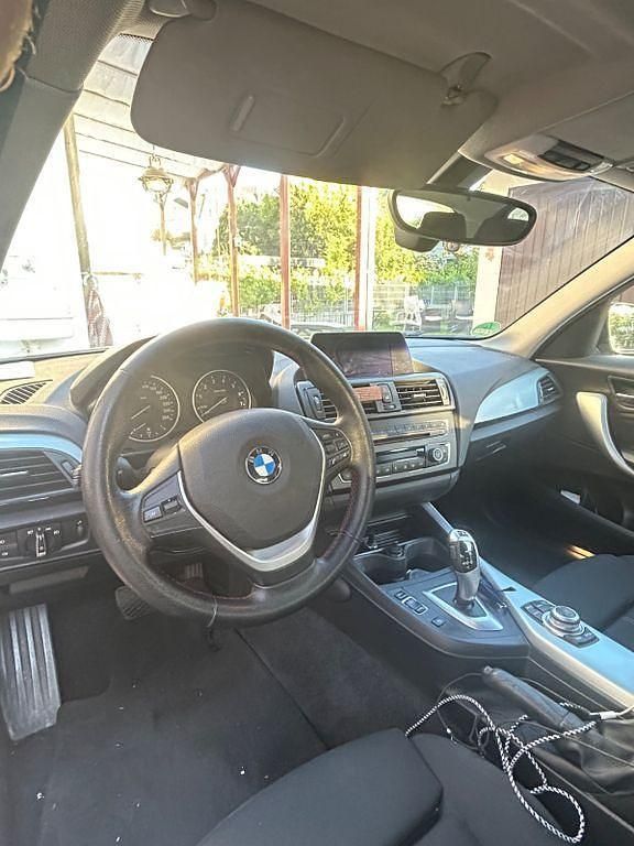 Silber Gebraucht 2012 BMW 118 Shadowline Kleinwagen | 10.500 € (Guter Preis) - Bild 1/4