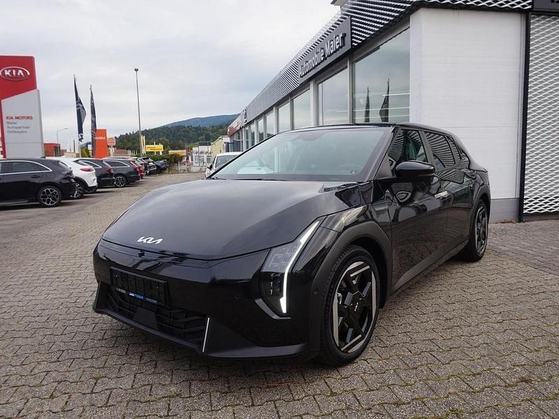 Neu Kia EV4 Earth 150 kW (204 PS) 2025 Schwarz Kleinwagen