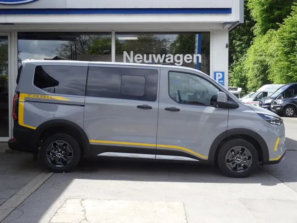 Nuova Ford Transit Custom 170 CV (125 kW) 2026 Grigio Station wagon