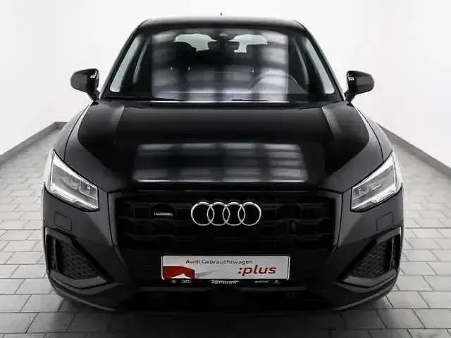 Gebraucht Audi Q2 Advanced 190 PS (139 kW) 2025 Mythosschwarz metallic SUV