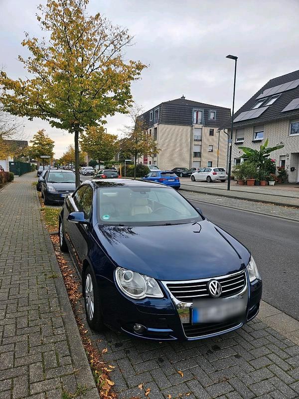 Blau Gebraucht 2007 VW Eos Cabrio | 2.999 € (Etwas zu teuer) - Bild 1/4