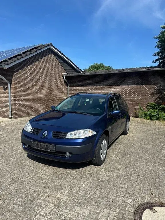 Gebraucht Renault Mégane Authentique 113 PS (83 kW) 2005 Blau Limousine