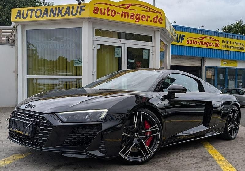 Mythosschwarz Gebraucht 2024 Audi R8 Coupé Performance Coupé | 138.850 € (Superpreis) - Bild 1/4