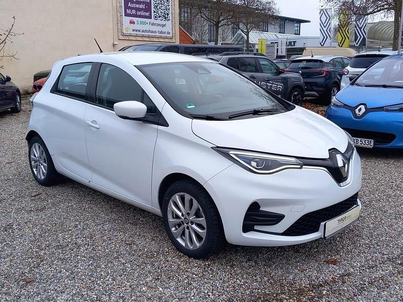 Gebraucht Renault Zoe 50 kW (69 PS) 2022 Gletscherweiss Kleinwagen