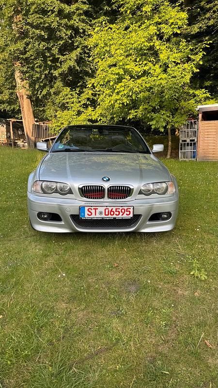 Grau Gebraucht 2001 BMW 320 Cabriolet Sport Line Cabrio | 4.500 € (Superpreis) - Bild 1/4