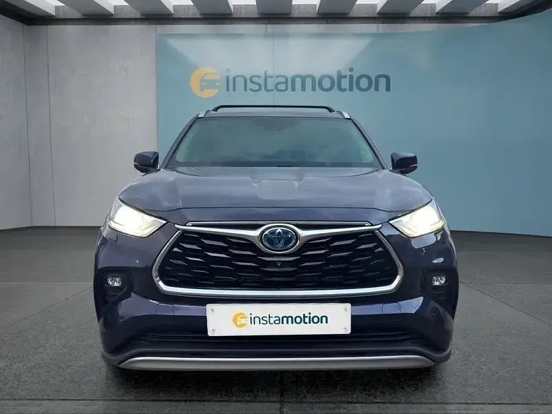 Gebraucht Toyota Highlander Hybrid 247 PS (181 kW) 2024 Blau SUV